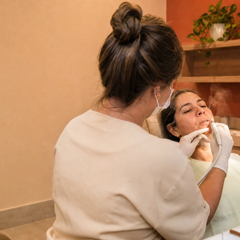 Remoção profissional de tártaro no Prado, Belo Horizonte, Dentistas BH